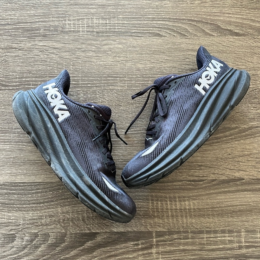 8.5 Hoka Gore-Tex invisible fit Clifton 9